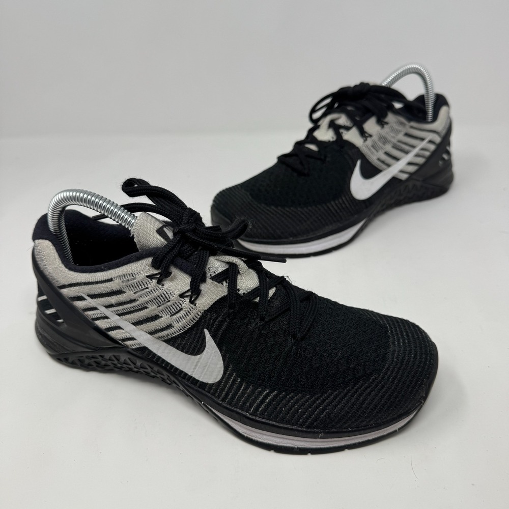 Nike Metcon DSX Flyknit 849809-001 Black Running Shoes Sneakers Women's Size 8